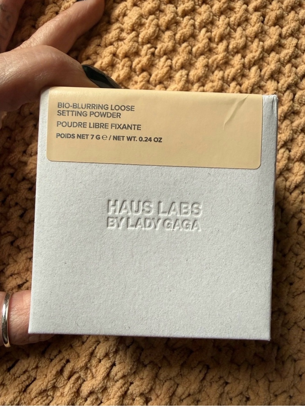 Haus Labs By Lady Gaga Bio-Blurring Loose Setting Powder – Cream/Beige Packaging